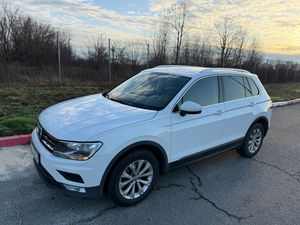 Volkswagen Tiguan II [2016 - Prezent] 2.0 TDI SCR 4MOTION (BlueMotion Techn.) DSG Comfortline 2017