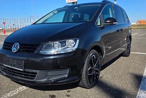 Volkswagen Sharan II [2010 - Prezent] 2.0 TDI DSG BlueMotion Technology Comfortline 2012