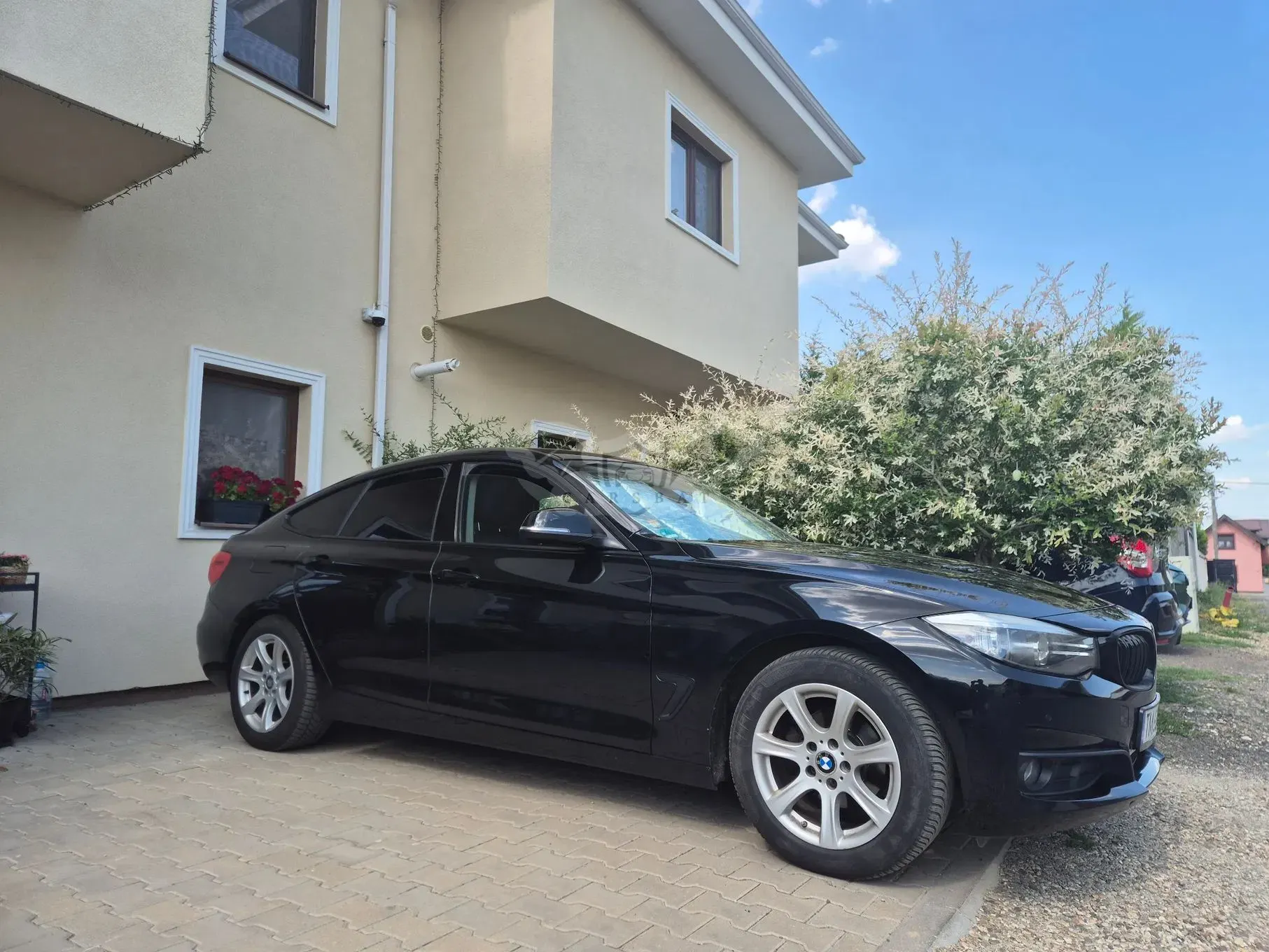 BMW 3 Series F30/F31/F34 [2011 - 2019] 318d Aut. Modern Line 2014