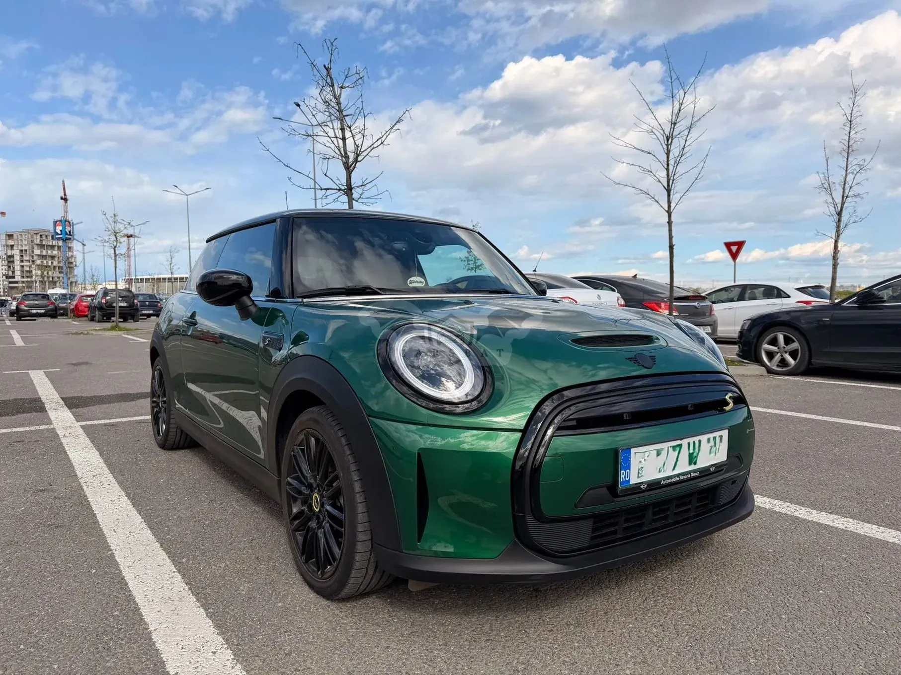 Mini Cooper Yours Trim 2023