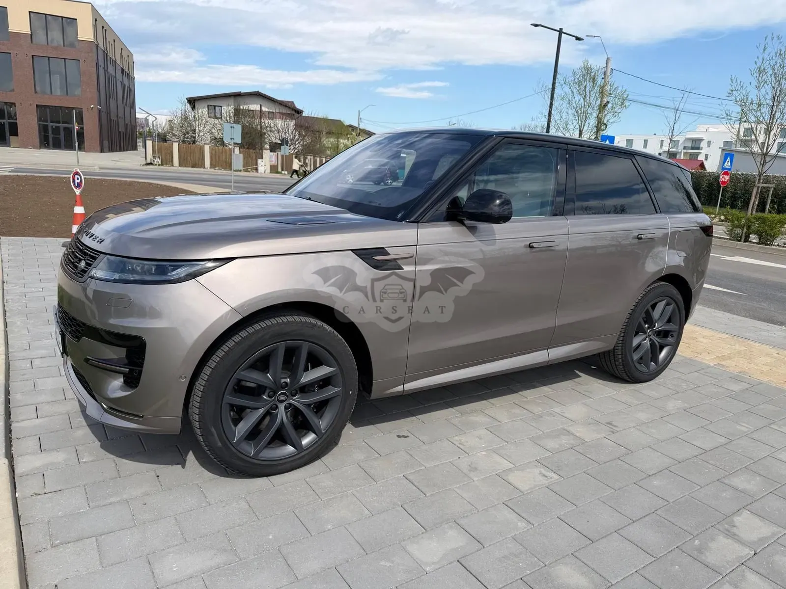 Land Rover Range Rover Sport III [2022 - Prezent] 3.0 I6 P440 PHEV Dynamic SE 2022