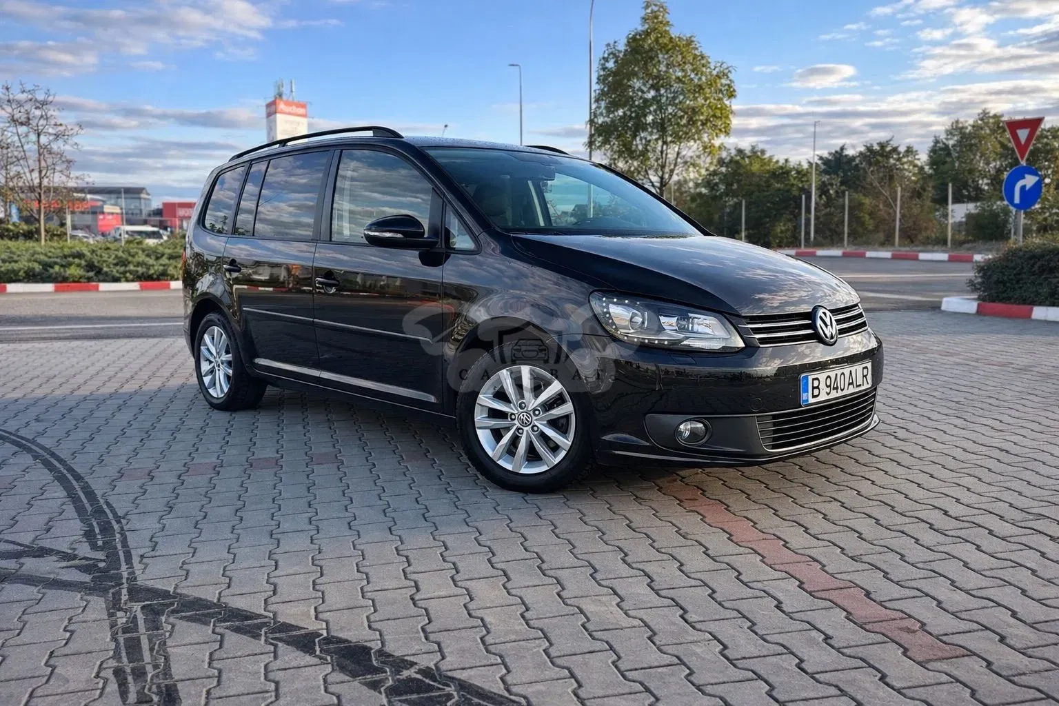 Volkswagen Touran II [2015 - Prezent] 2013