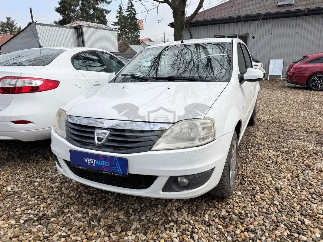 Dacia Logan II [2012 - 2020] 1.5 dCi Laureate 2012