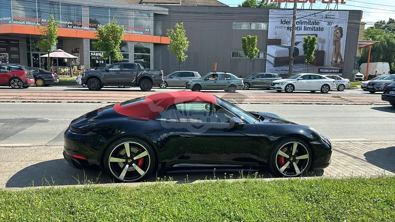 Porsche 911 GTS PDK 2020