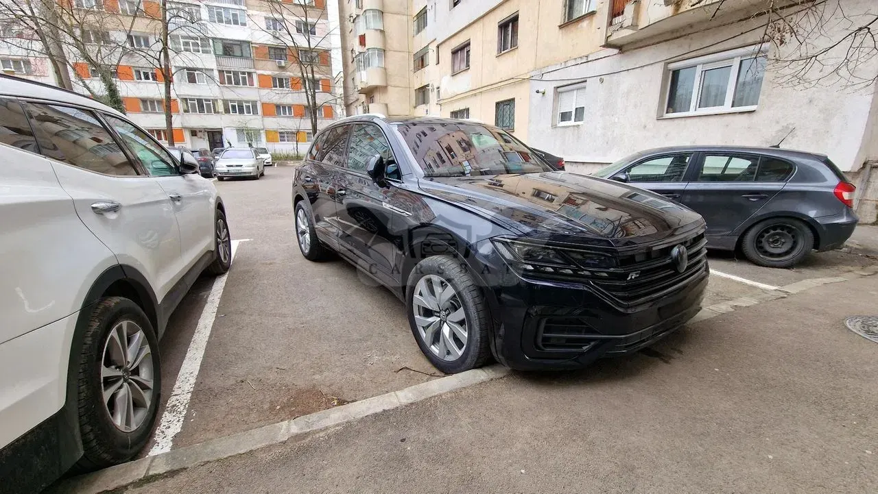 Volkswagen Touareg III [2018 - Prezent] V6 TDI R-Style 2018