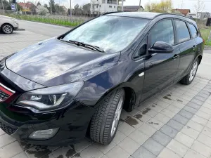 Opel Astra J [2009 - 2018] 1.7 CDTI Sport 2011