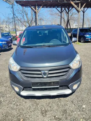 Dacia Lodgy 1.5 dCi 109 CP Stepway 2015
