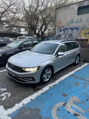 Volkswagen Passat B8 [2014 - Prezent] 2020