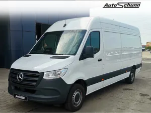 Mercedes-Benz Sprinter 2025