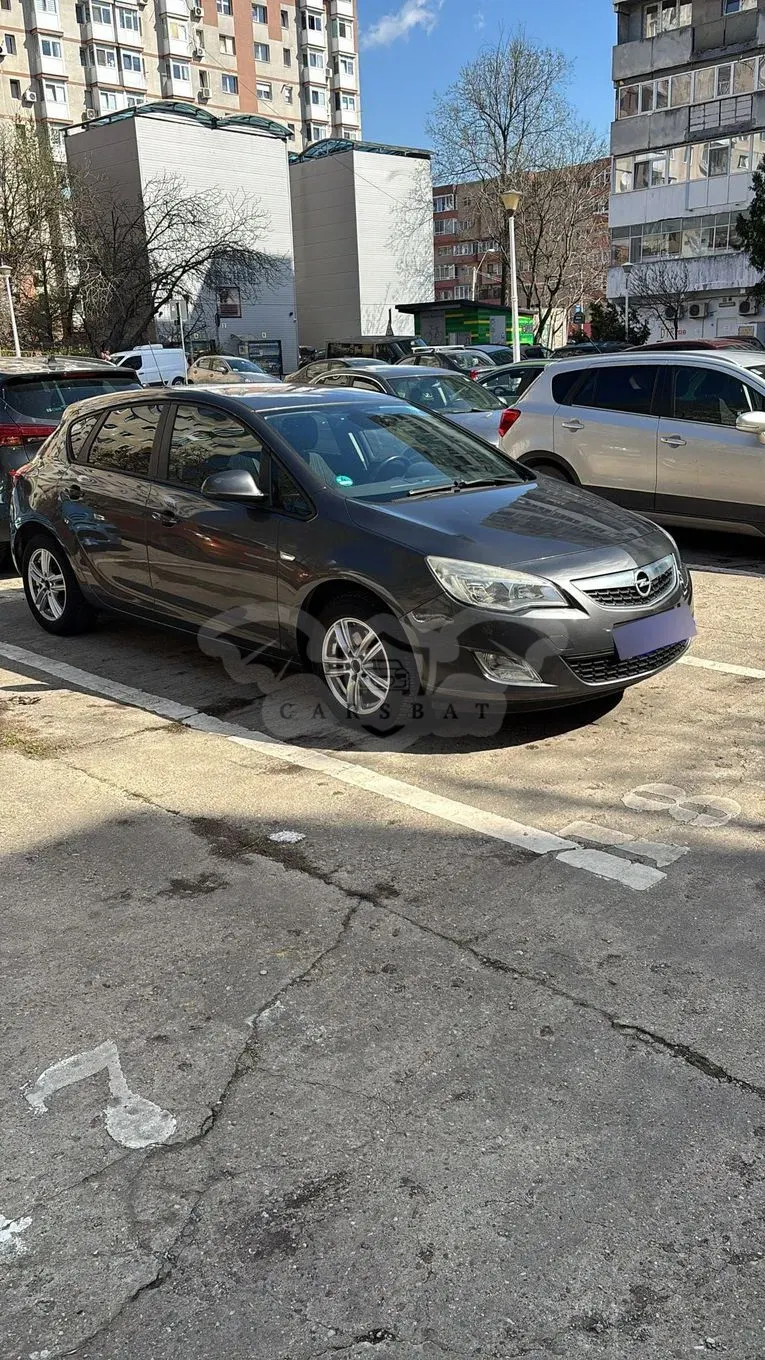 Opel Astra J [2009 - 2018] Classic III 1.7 CDTI 2011
