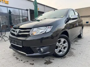 Dacia Sandero TCe 90 S&S Celebration 2015