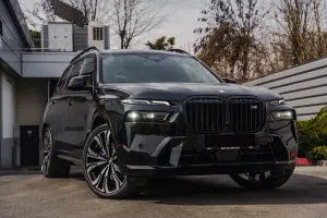 BMW X7 M60i xDrive AT MHEV 2023