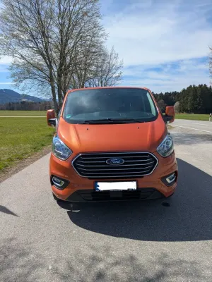 Ford Tourneo Custom 2023