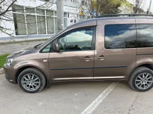 Volkswagen Caddy 1.6 TDI Trendline 2014