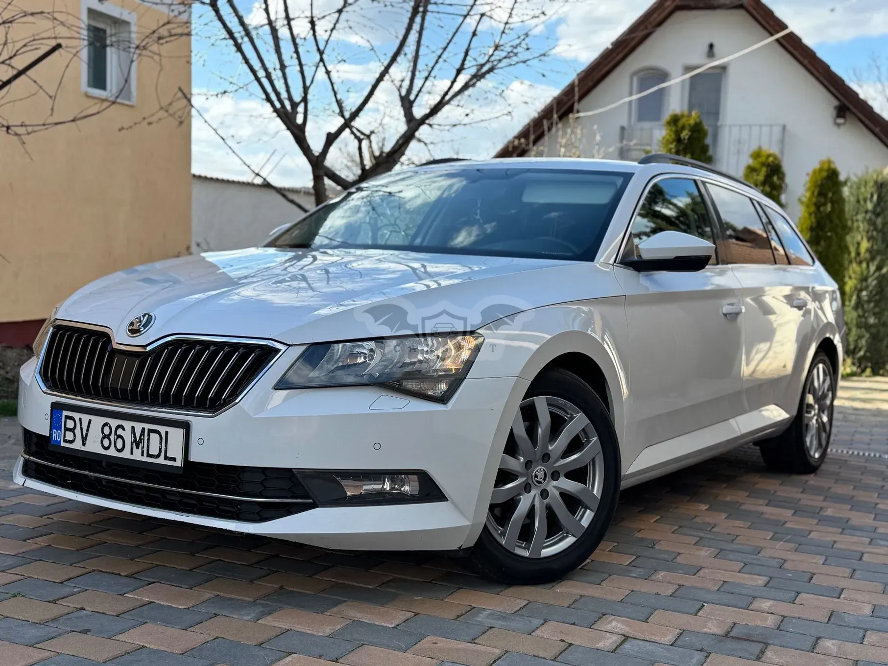 Skoda Superb III [2015 - Prezent] 2.0 TDI DSG Active 2017