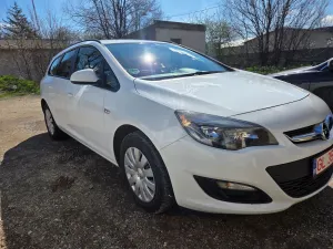 Opel Astra J [2009 - 2018] 1.6 CDTI DPF ecoFLEX TourerStart/Stop Edition 2015