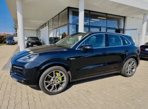 Porsche Cayenne Tiptronic S Platinum Edition 2021