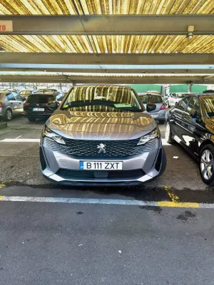 Peugeot 5008 BlueHDI 130 EAT8 Active Pack 2022