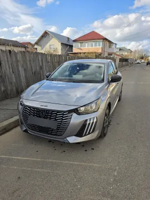Peugeot 208 II [2019 - Prezent] 1.2L e-DCS6 MHEV Allure 2025