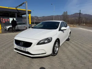 Volvo V40 II [2012 - Prezent] D4 VEA Momentum 2014