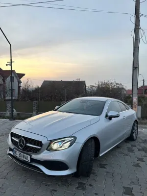 Mercedes-Benz E W213 [2016 - 2023] 200 9G-TRONIC Avantgarde 2018