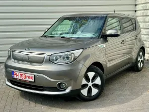 Kia Soul Plug 2015