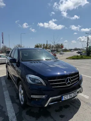 Mercedes-Benz ML 2015