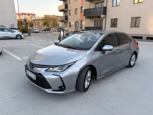 Toyota Corolla 1.8 Business Edition 2022