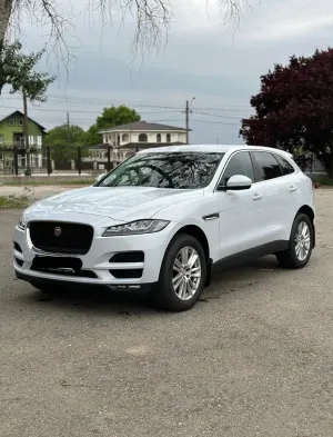 Jaguar F-Pace 2016