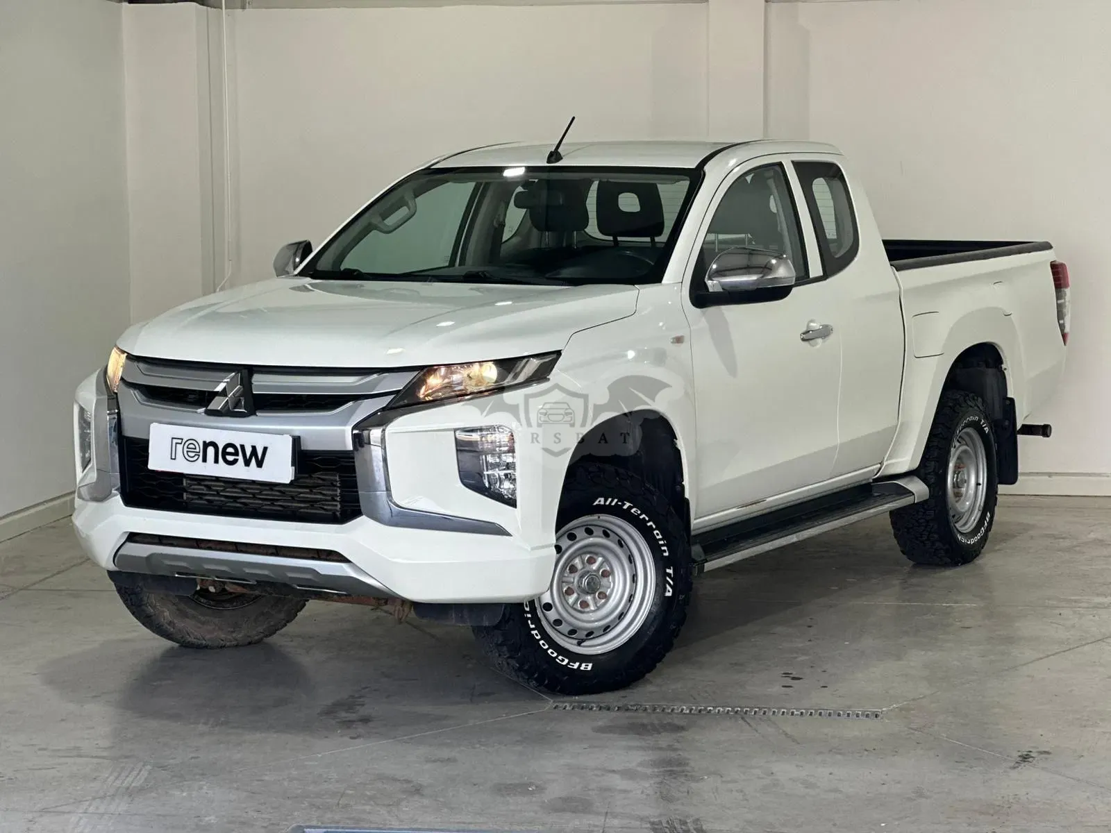Mitsubishi L200 Double Cab 2.2 DI-D M/T Instyle 2020