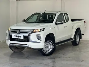 Mitsubishi L200 Double Cab 2.2 DI-D M/T Instyle 2020