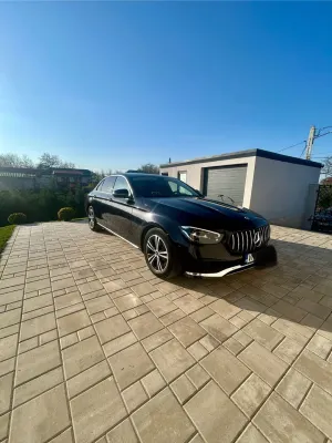 Mercedes-Benz E W213 [2016 - 2023] 220 d 9G-TRONIC 2022