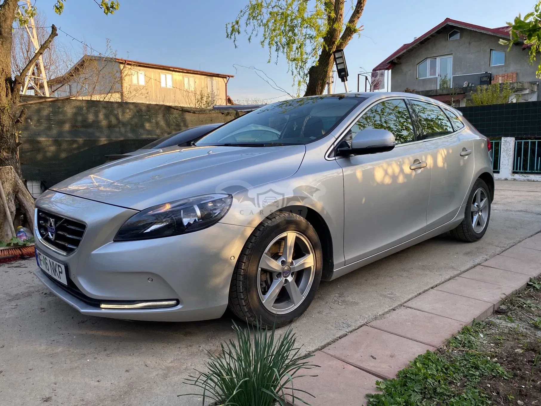 Volvo V40 II [2012 - Prezent] D4 VEA Momentum 2014
