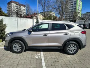 Hyundai Tucson III [2015 - 2020] 1.6 T-GDi 4WD 6MT Style 2019