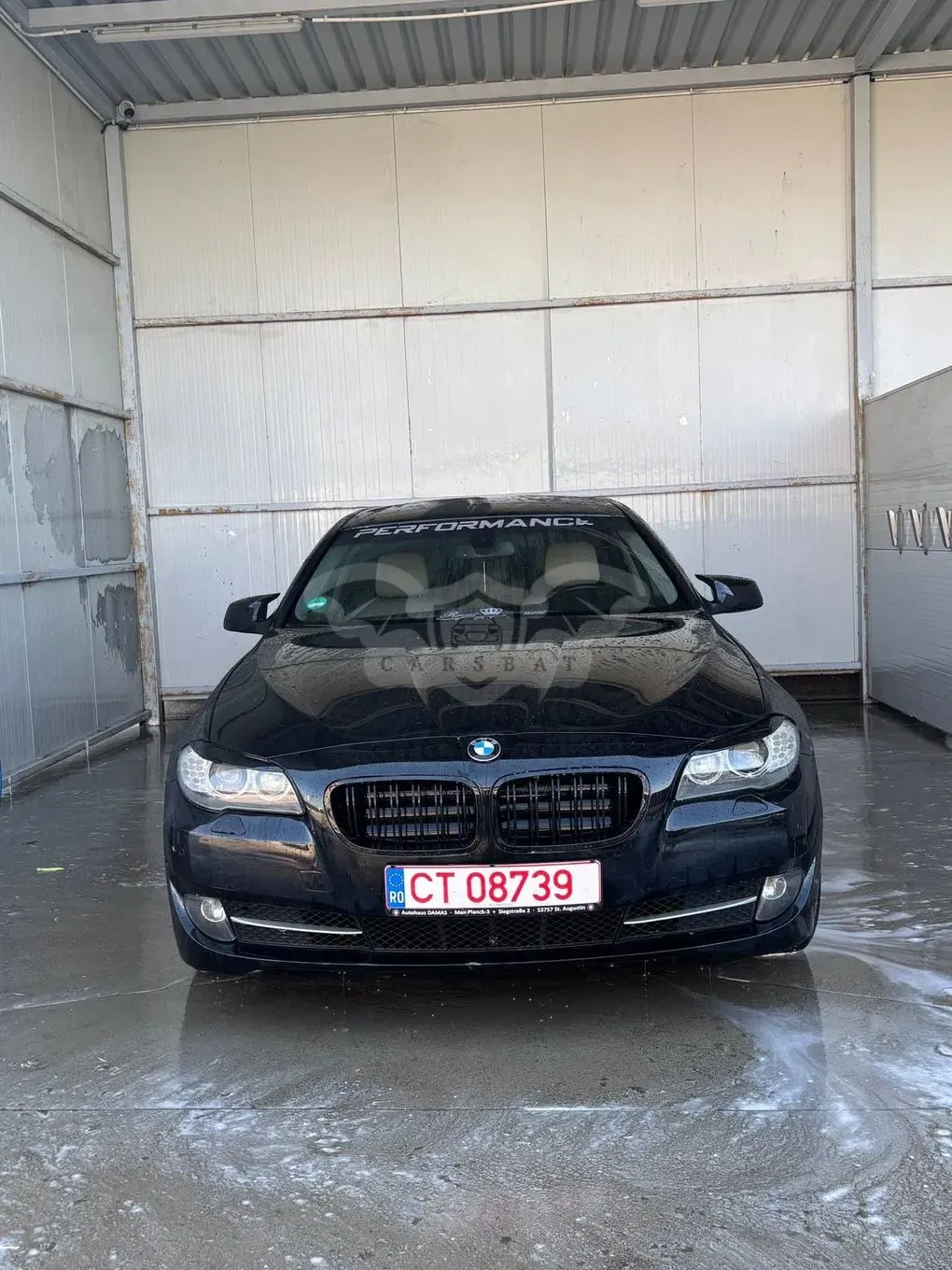 BMW 5 Series F10/F11/F07 [2010 - 2017] 520d Aut. Luxury Line 2011