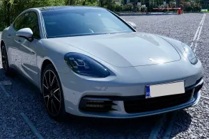 Porsche Panamera 4 E-Hybrid 2018