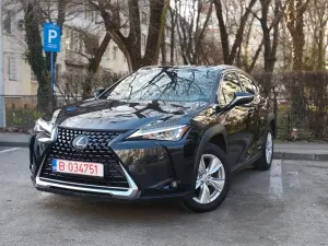 Lexus UX 250h E-FOUR Business 2020