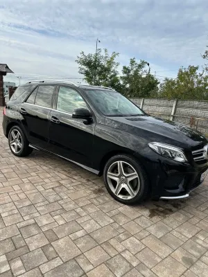 Mercedes-Benz GLE 2016