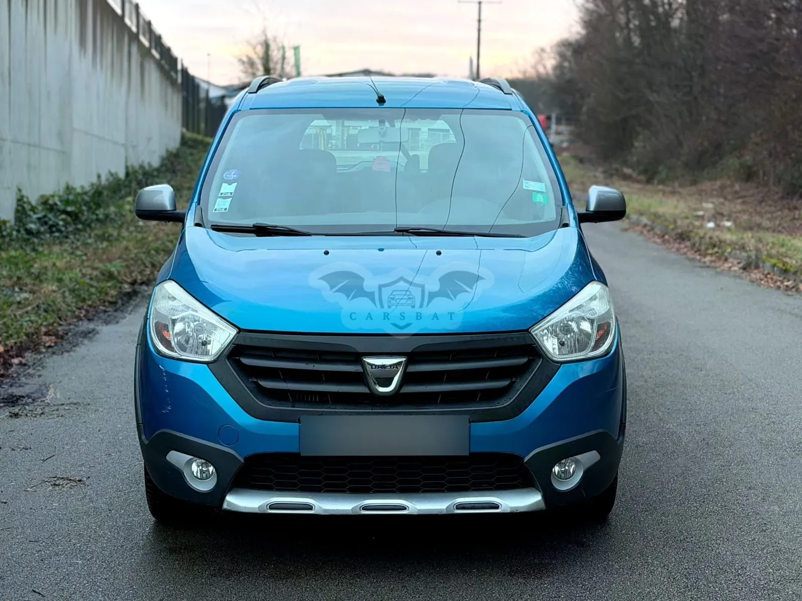 Dacia Lodgy TCe 115 Stepway 2016