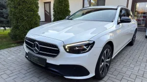 Mercedes-Benz E W213 [2016 - 2023] 300 de 4Matic 9G-TRONIC 2021