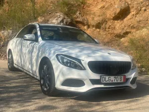 Mercedes-Benz C W205 [2014 - 2021] 220 CDI DPF Automatik BlueEFFICIENCY Avantgarde 2018