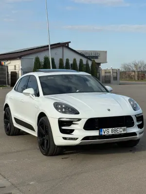 Porsche Macan 2016