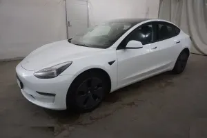 Tesla Model 3 Langstreckenbatterie Allradantrieb Dual Motor 2021
