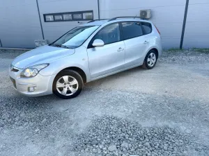 Hyundai i30 I [2007 - 2012] 1.4 Comfort 2010