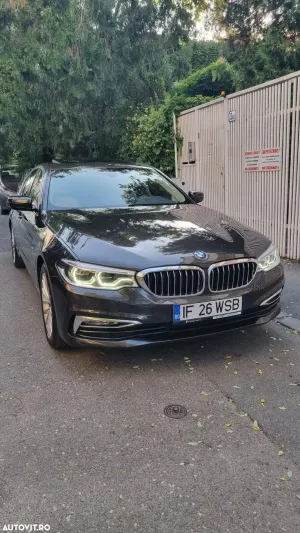 BMW 5 Series G30/G31 [2017 - 2023] 520d Aut. Luxury Line 2017