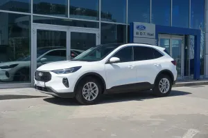 Ford Kuga 1.5 EcoBoost A8 FWD Titanium 2025