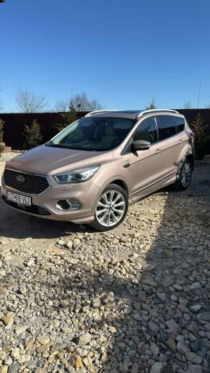 Ford Kuga II [2012 - 2019] 2.0 TDCi 4x4 Aut. Vignale 2018