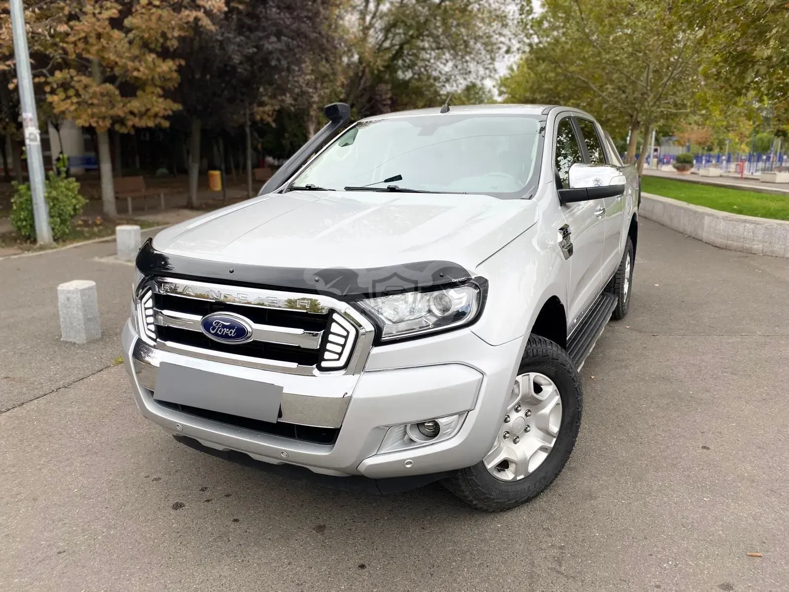 Ford Ranger III [2011 - Prezent] 3.2 Duratorq 200 CP 4x4 Cabina Dubla Limited Aut. 2018