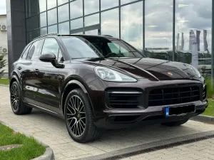 Porsche Cayenne Tiptronic S Platinum Edition 2022