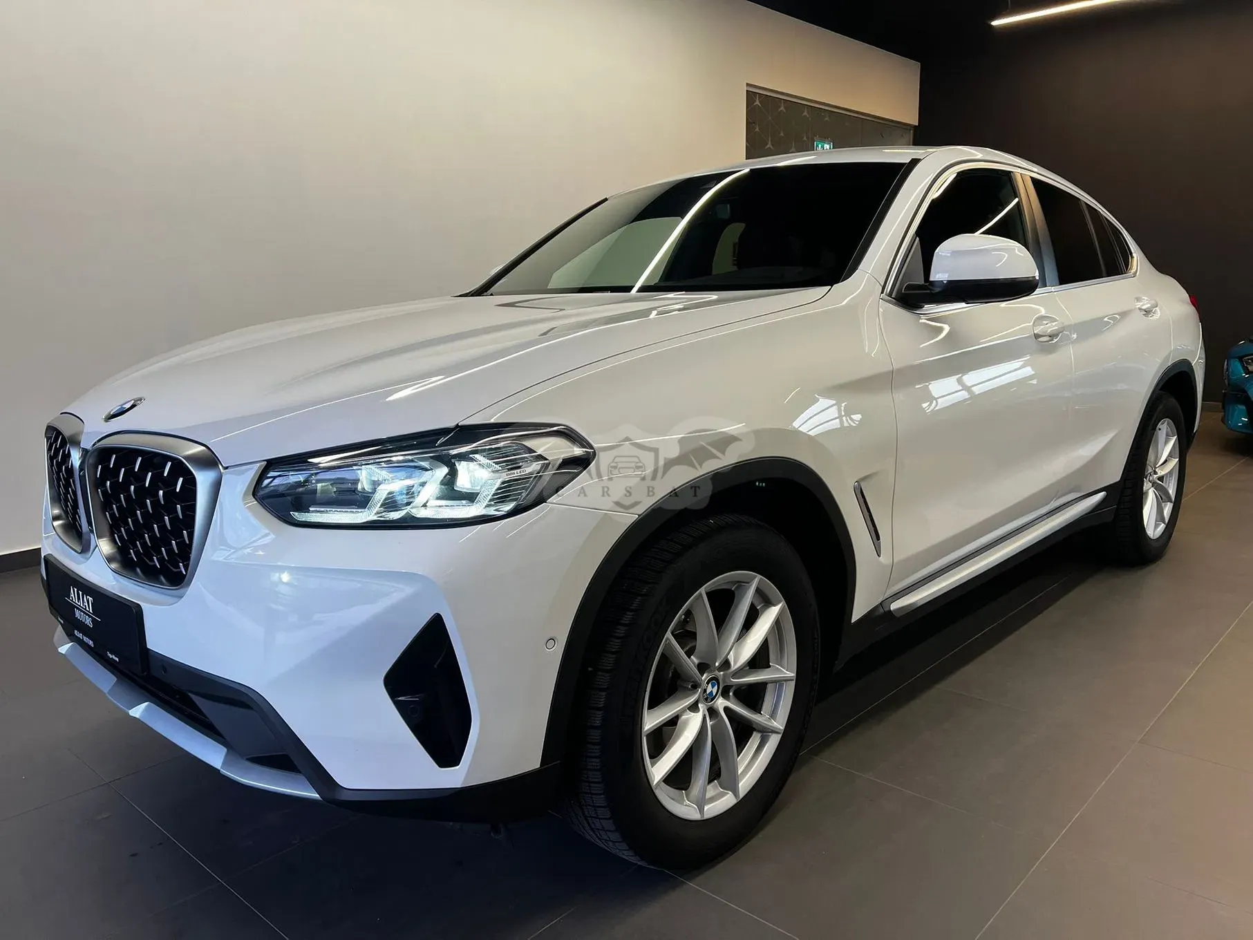BMW X4 xDrive20i AT MHEV 2022